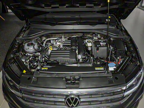 2025�� �Ŀ� 200TSI DSG����PRO��