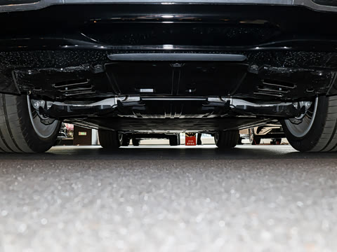 2025�� 500 4MATIC