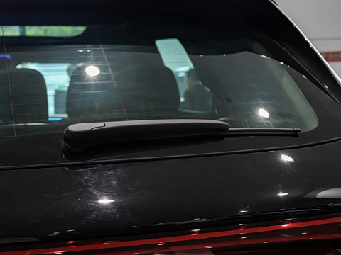 2025�� 500 4MATIC