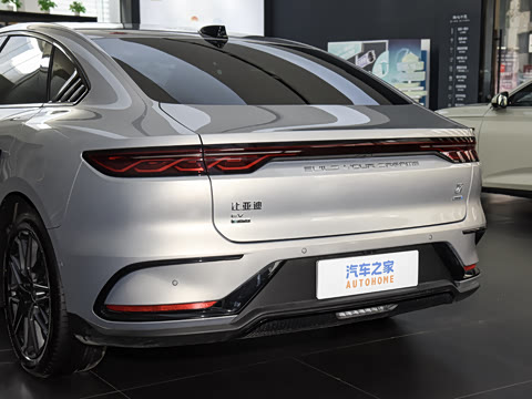 2026�� EV �Ǽݰ� 705KM����������