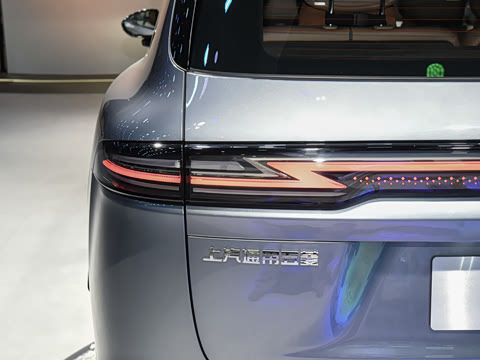 2026�� 235km ����Ǭ��������
