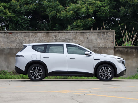 2026�� ���� 310 Max