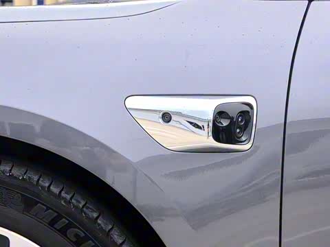 2025�� ���� Ultra��������