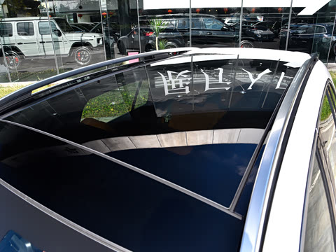 2026�� GLC 260 L 4MATIC �����