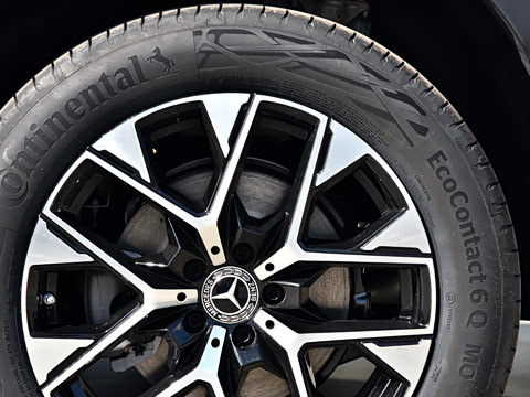 2026�� GLC 260 L 4MATIC �����