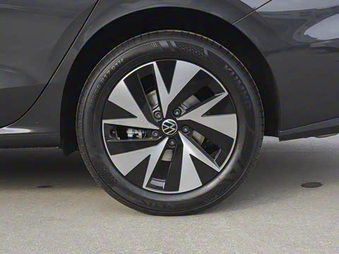 2026�� L 300TSI DSG ʱ����