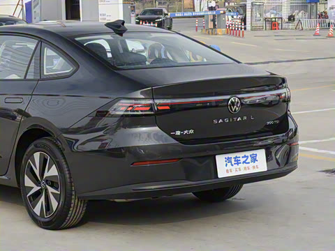 2026�� L 300TSI DSG ʱ����