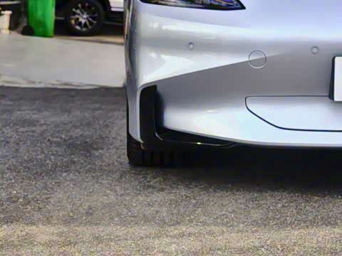 2025�� 710 Max��