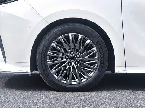 2025�� 500h ��������