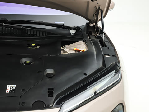 2025�� 100kWh Touring