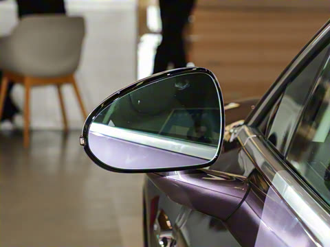 2025�� 705km Pro