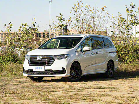 2026�� 2.0L e:HEV ��ҫ����