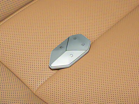 2025�� 210KM ����Ultra��