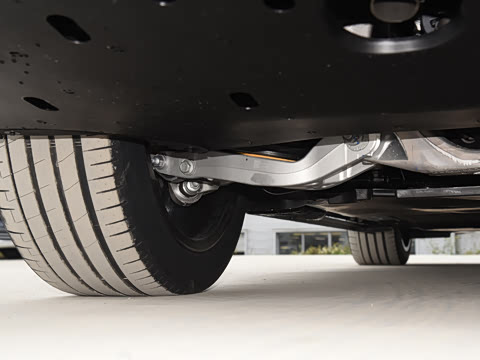 2025�� ���� Ultra�� 53.4kWh 6���� (896�߼����״