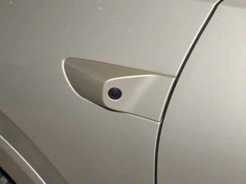 2025�� Ultra ������