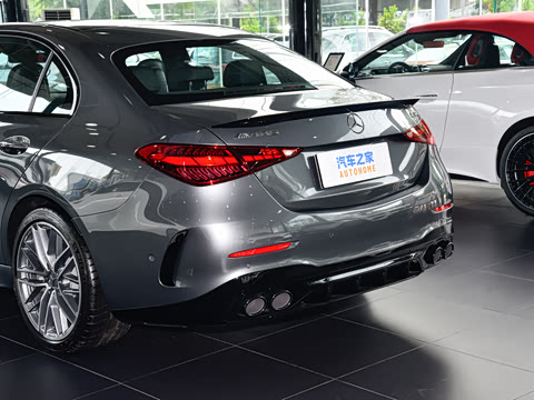 2026�� AMG C 43 4MATIC