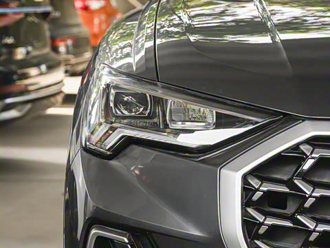 2026�� quattro 45�����ذ� 35TFSI ʱ�ж�����