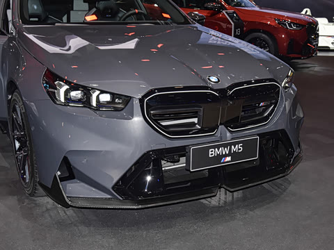 2025�� M5
