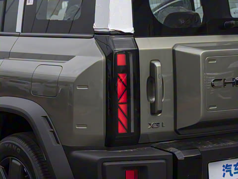 2025�� 215���а�