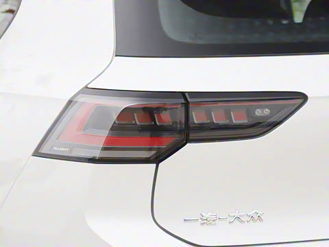 2026�� 380TSI DSG GTI