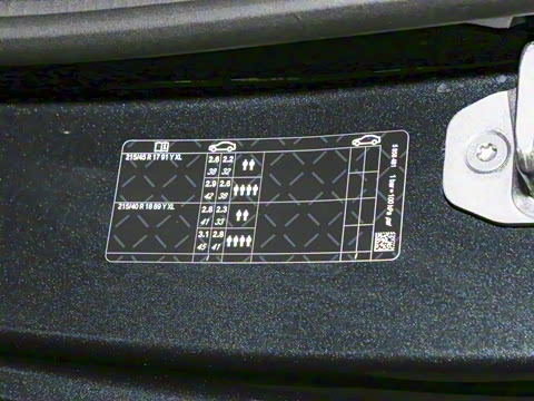 2025�� JOHN COOPER WORKS CABRIO