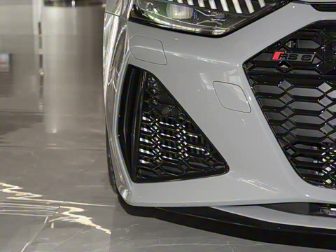 2025��  RS 6 4.0T Avant performance