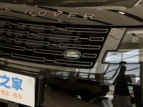 2026�� 3.0 L6 360PS SE�����