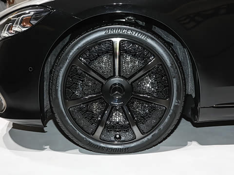 2027�� S 580 4MATIC Night Series
