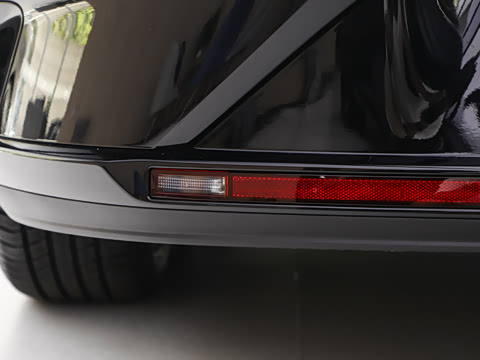2026�� 640 �������� Plus