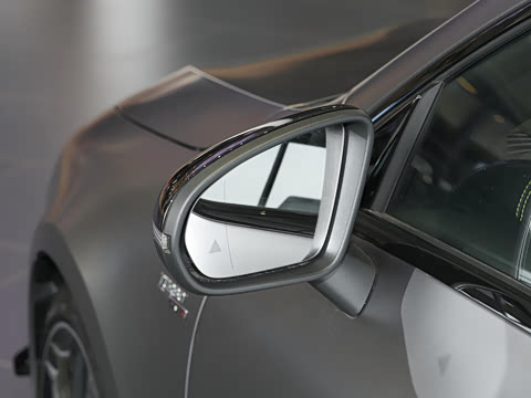 2026�� AMG CLA 45 S 4MATIC+