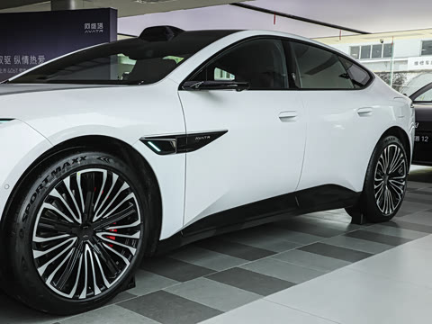 2026�� �Ŀ� Ultra ˫��������