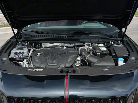 2025�� 2.0T �Զ���Ӱ200���������