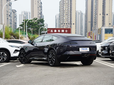 2025�� �Ŀ� Ultra���������