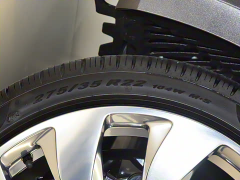 2024�� V8 Edition 8