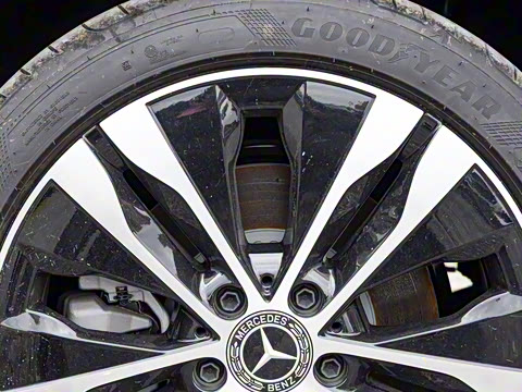 2025�� �Ŀ� C 350 eL