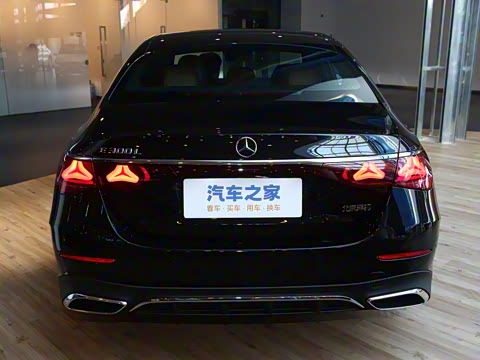 2026�� E 300 L ʱ���˶���