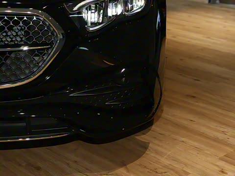 2026�� E 300 L ʱ���˶���