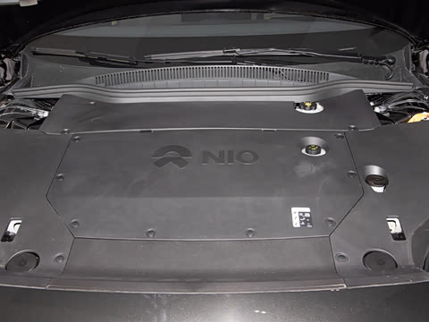 2025�� �ھ������ 75kWh Touring