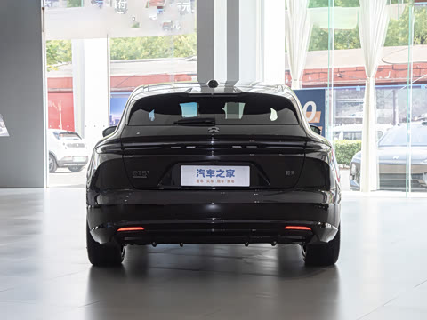 2025�� �ھ������ 75kWh Touring