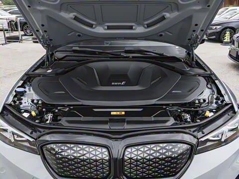 2026�� eDrive 40 L ��ҹ��װ