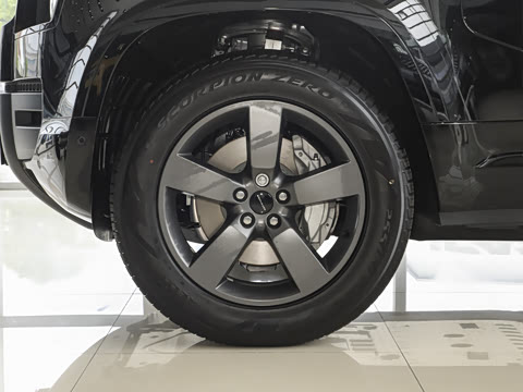 2026�� 130 3.0T X-Dynamic HSE