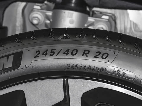 2026�� �ھ������ 100kWh