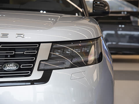 2025�� 3.0 L6 400PS �����ӳ���