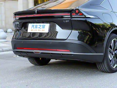 2026�� 550Ultra��ΪǬ��ADS SE��