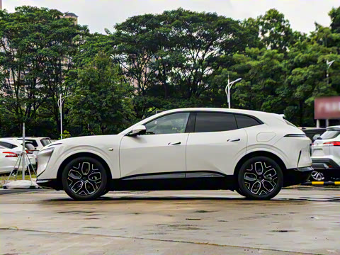 2026�� Ultra ���������