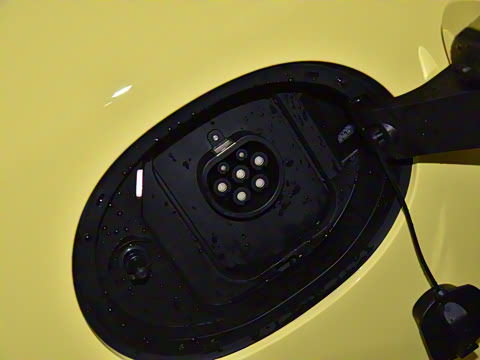 2025�� �Ŀ� 466km COOPER E ������