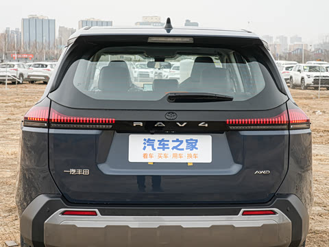 2026�� 2.0L ����������