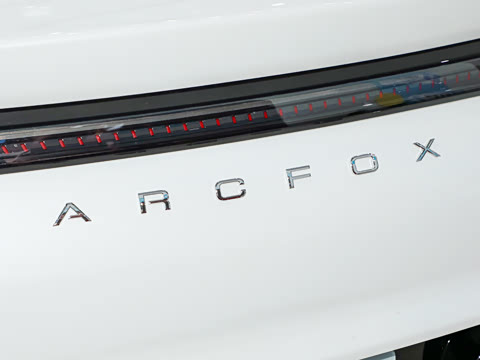 2026�� 535 MAX�����