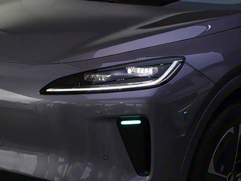 2025�� ���� Pro