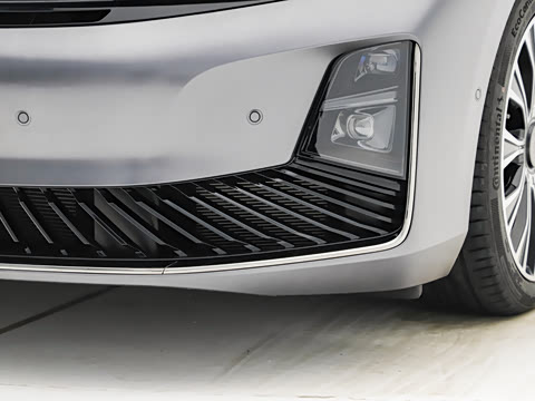 2025�� ������